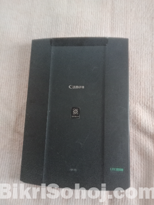 Scanner Canon lide-110